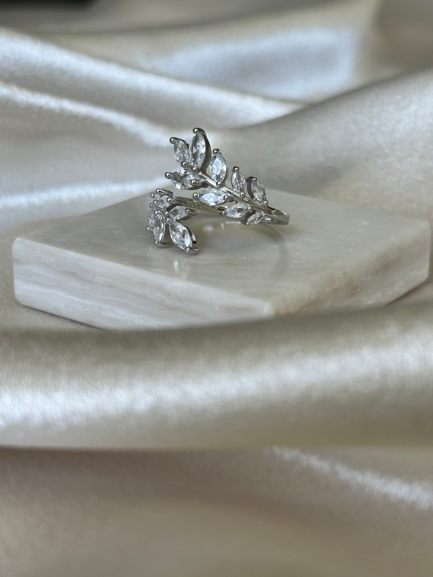 Olive Leaf Ring (adjustable)