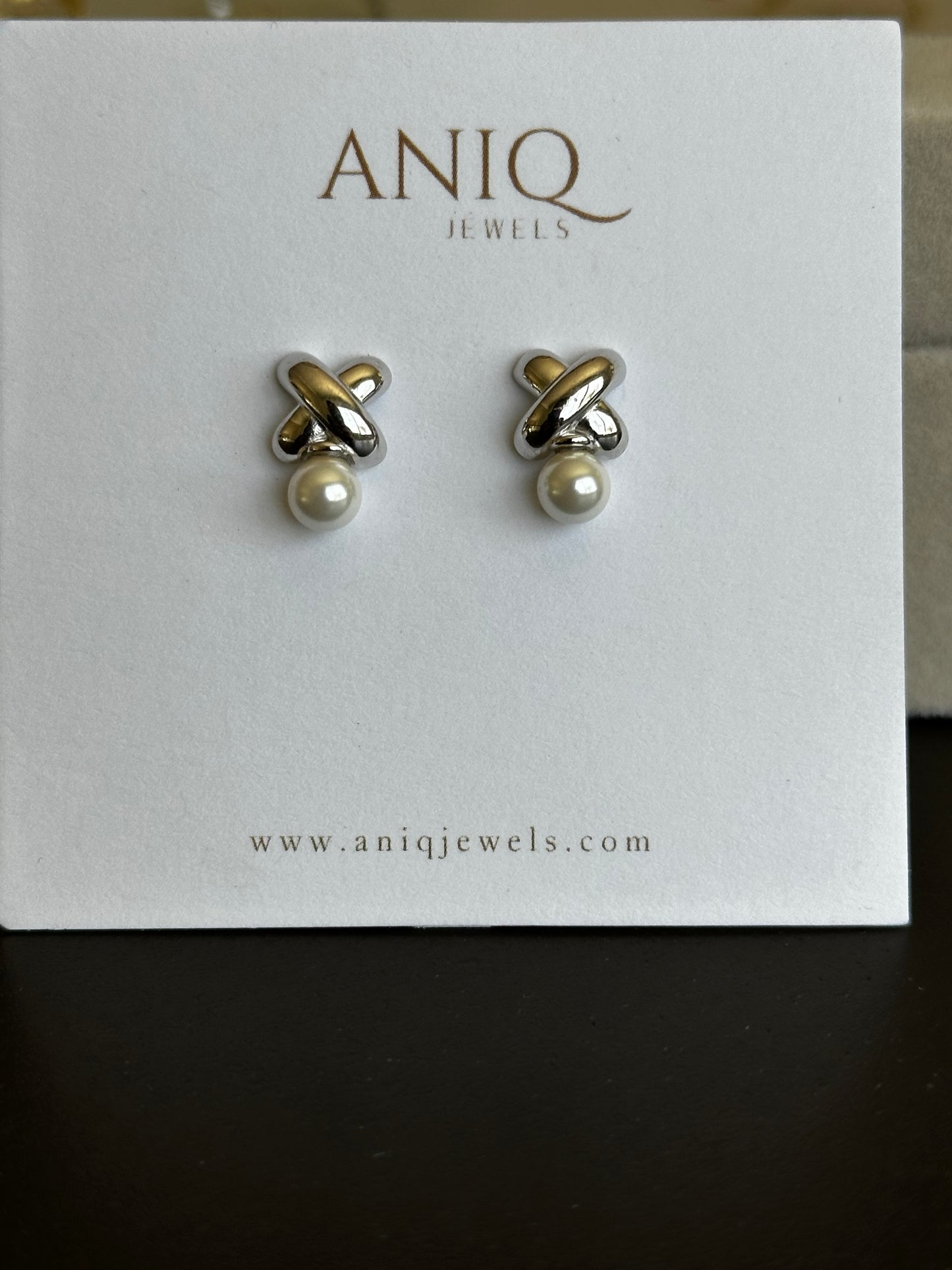 Elise Pearl Drop Earrings - Silver