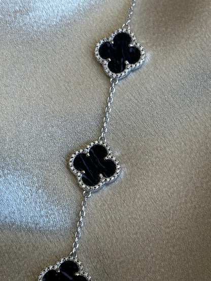 Clover Pendant Bracelet