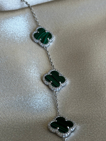 Clover Pendant Bracelet